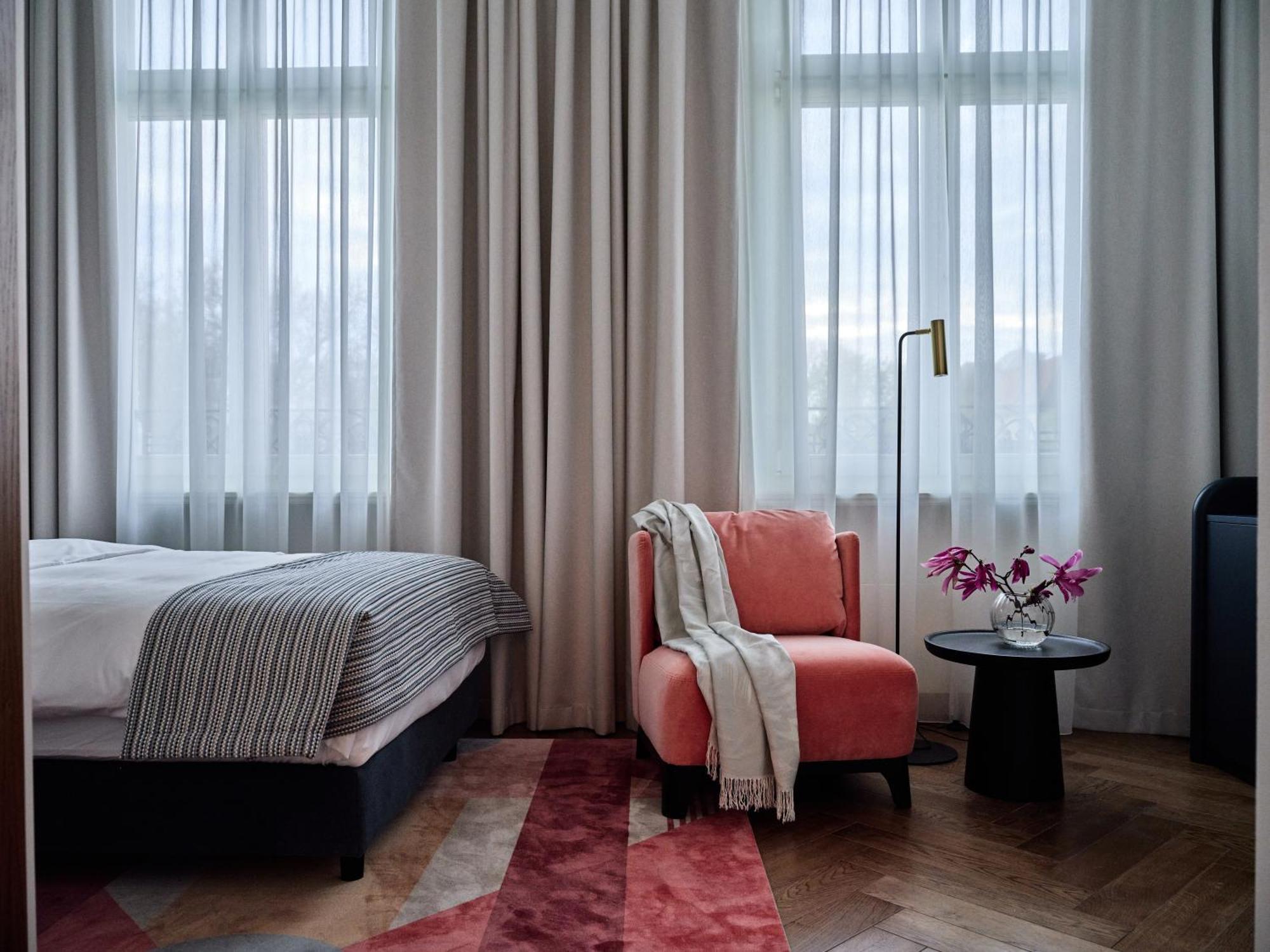 Hotel Altus Palace - Destigo Hotels Wrocław Rom bilde A room at the Hotel